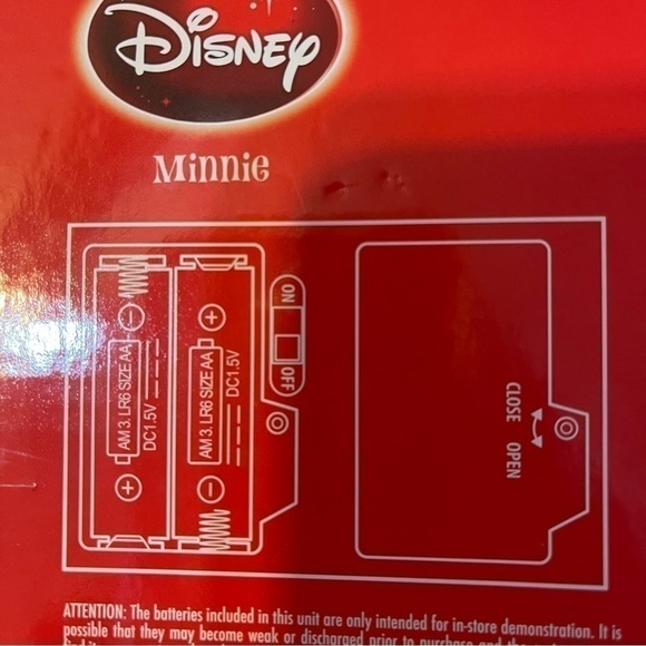 DISNEY “Sledding Fun” Minnie Mouse Christmas Holiday Decoration - Picture 4 of 4